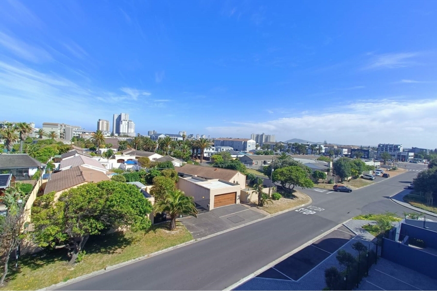 To Let 2 Bedroom Property for Rent in Waves Edge Western Cape